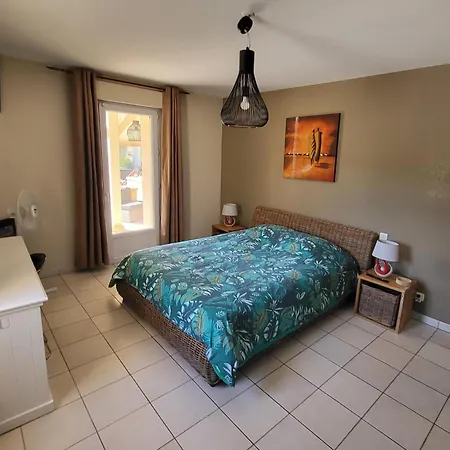 La Grange Sud Holiday home *